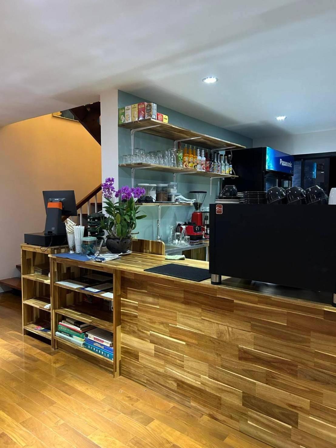 Hotel The European Chiang Mai Zewnętrze zdjęcie