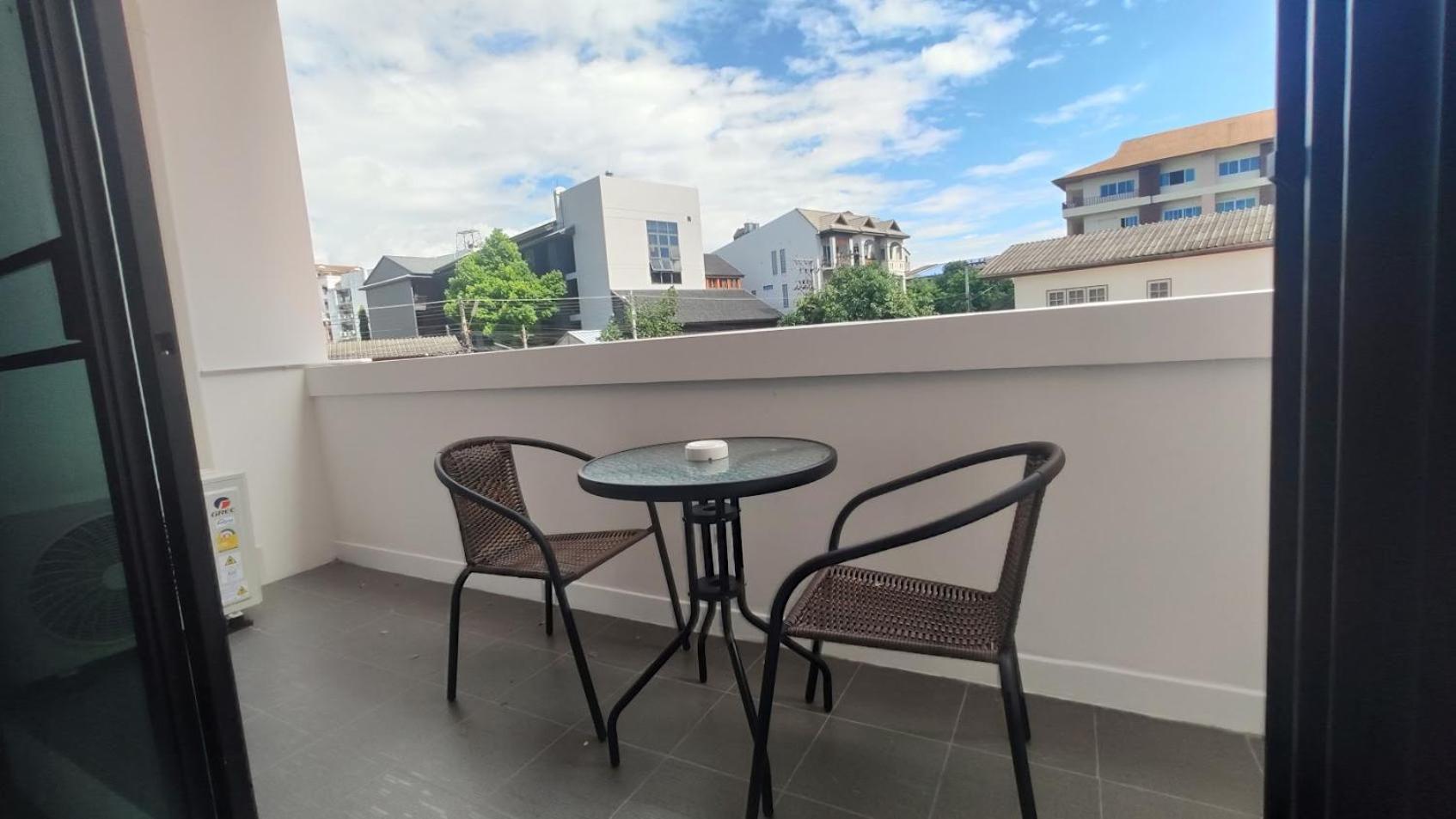 Hotel The European Chiang Mai Zewnętrze zdjęcie